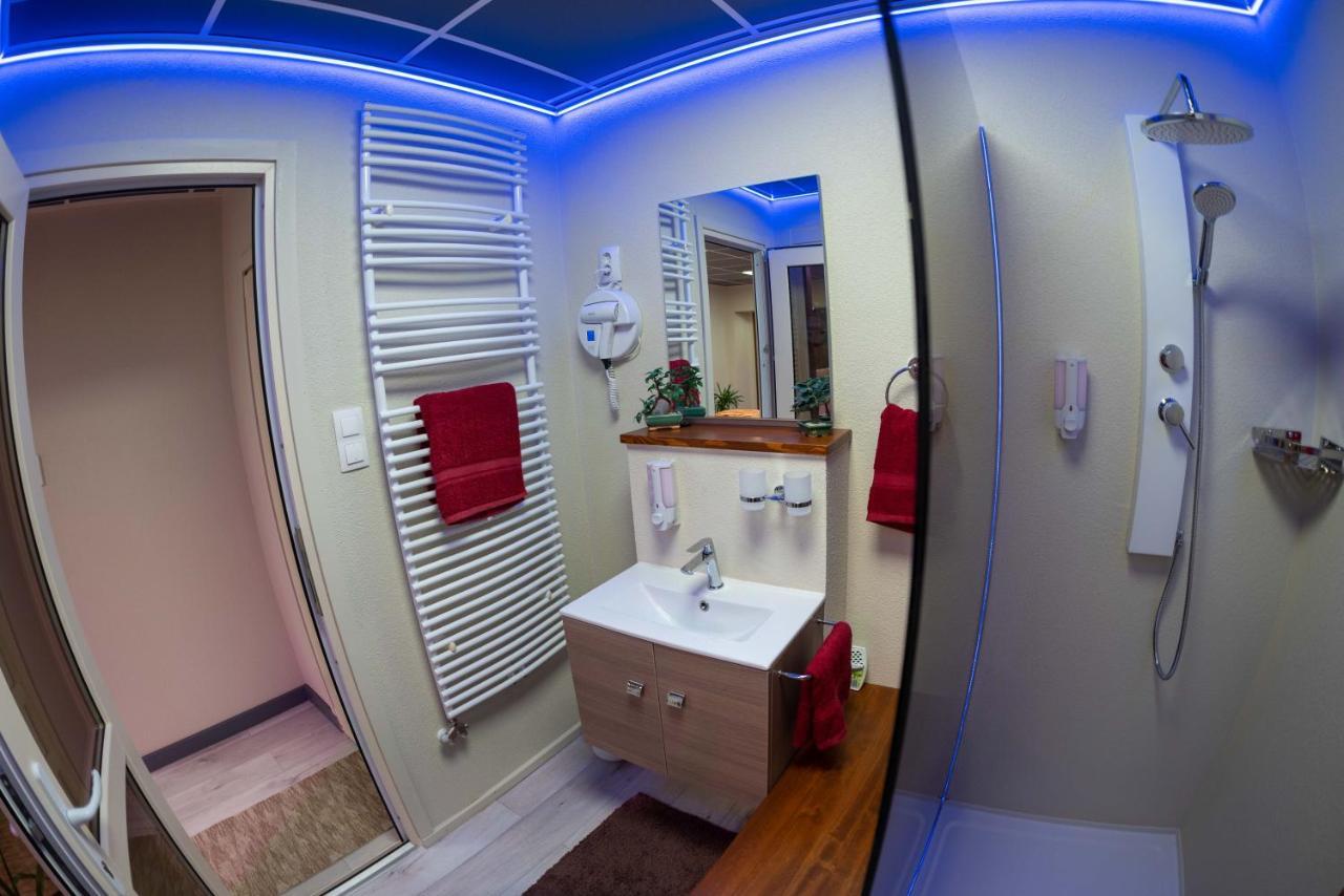 E 14 Aparthotel Berekfürdő Kültér fotó